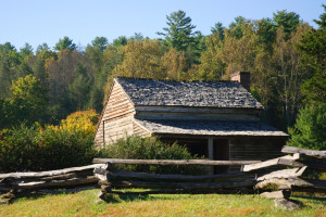 Dan Lawson Place cabin in Cades Cove in the Smoky Mountains