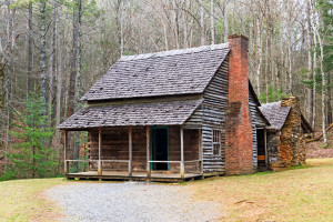 Henry Whitehead Place cabin in Cades Cove in the Smoky Mountains